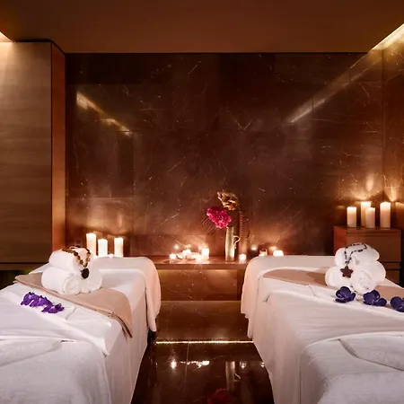 Mandarin Oriental Conservatorium, 5*