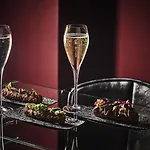 Mandarin Oriental Conservatorium, 5* Amsterdam