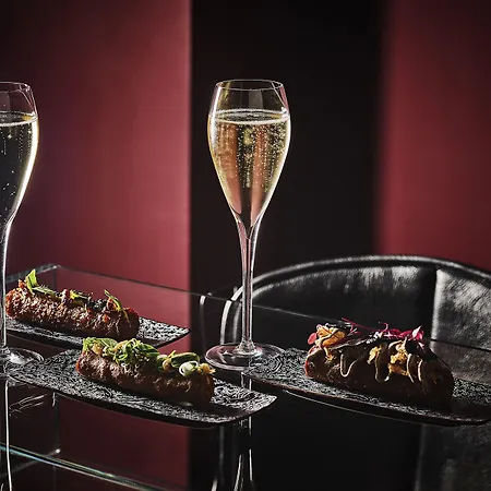 Mandarin Oriental Conservatorium, 5* Amsterdam