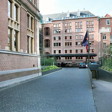Mandarin Oriental Conservatorium, Hotel