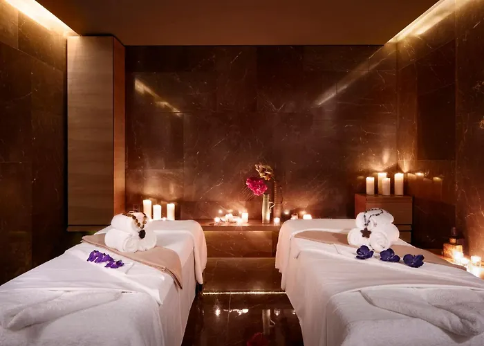 Mandarin Oriental Conservatorium, 5*