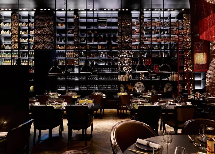 Hotel Mandarin Oriental Conservatorium, 5*