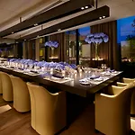 Hotel Mandarin Oriental Conservatorium, 5*