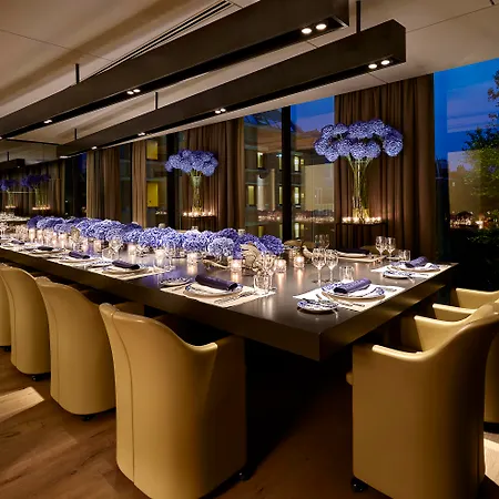 Szálloda Mandarin Oriental Conservatorium, 5*