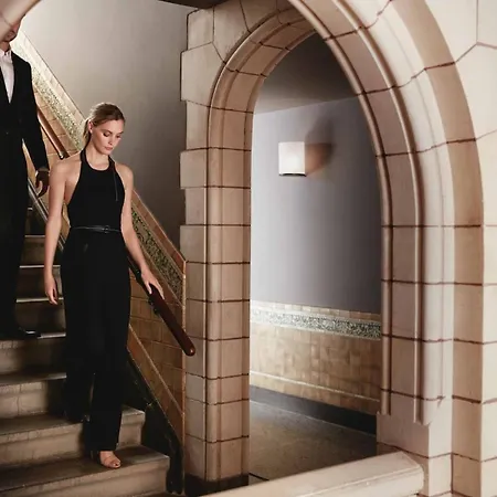 Szálloda Conservatorium 5*