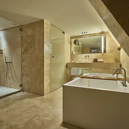 Mandarin Oriental Conservatorium,