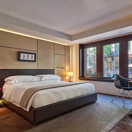 Mandarin Oriental Conservatorium, Hotel 5*
