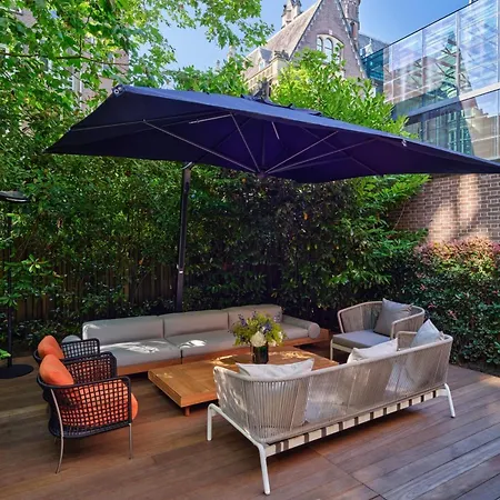 Hotel Mandarin Oriental Conservatorium, 5*