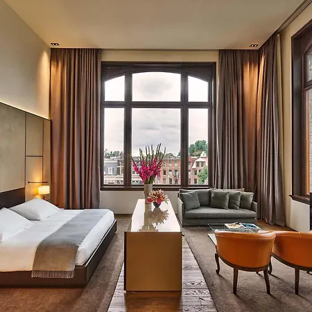 Mandarin Oriental Conservatorium, Hotel 5*