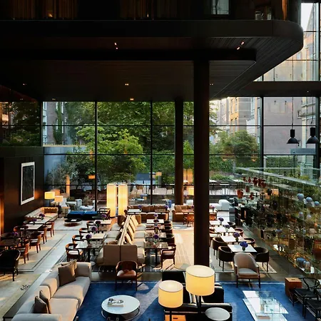 Mandarin Oriental Conservatorium, Hotel