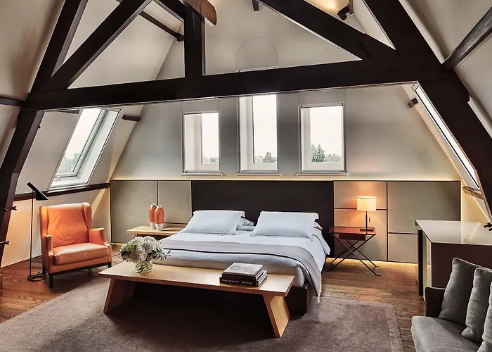 Mandarin Oriental Conservatorium, 5*