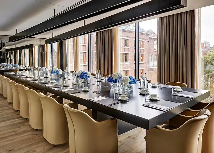 Hotel Mandarin Oriental Conservatorium, 5*