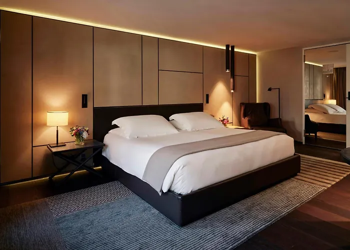 Mandarin Oriental Conservatorium, Hotel