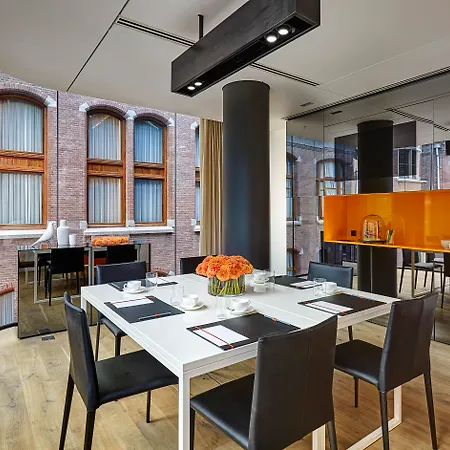 Mandarin Oriental Conservatorium, Hotel
